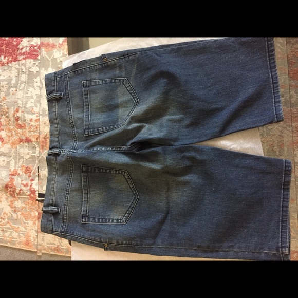 BCBGMaxAzria pleat shirt size 28 - Picture 4 of 4